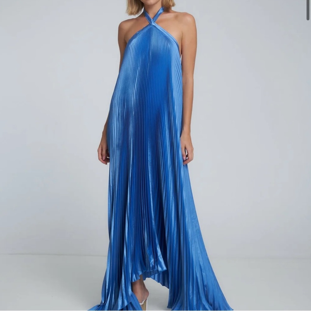 L’IDEE Deesee Gown in Mediterranean Blue Size Medium GREAT CONDITION